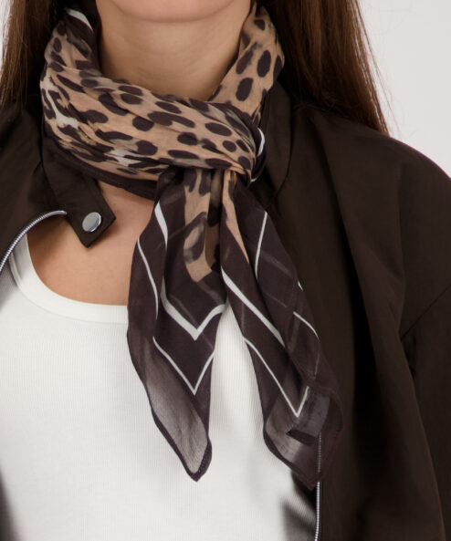 Monari leopárd mintás sál