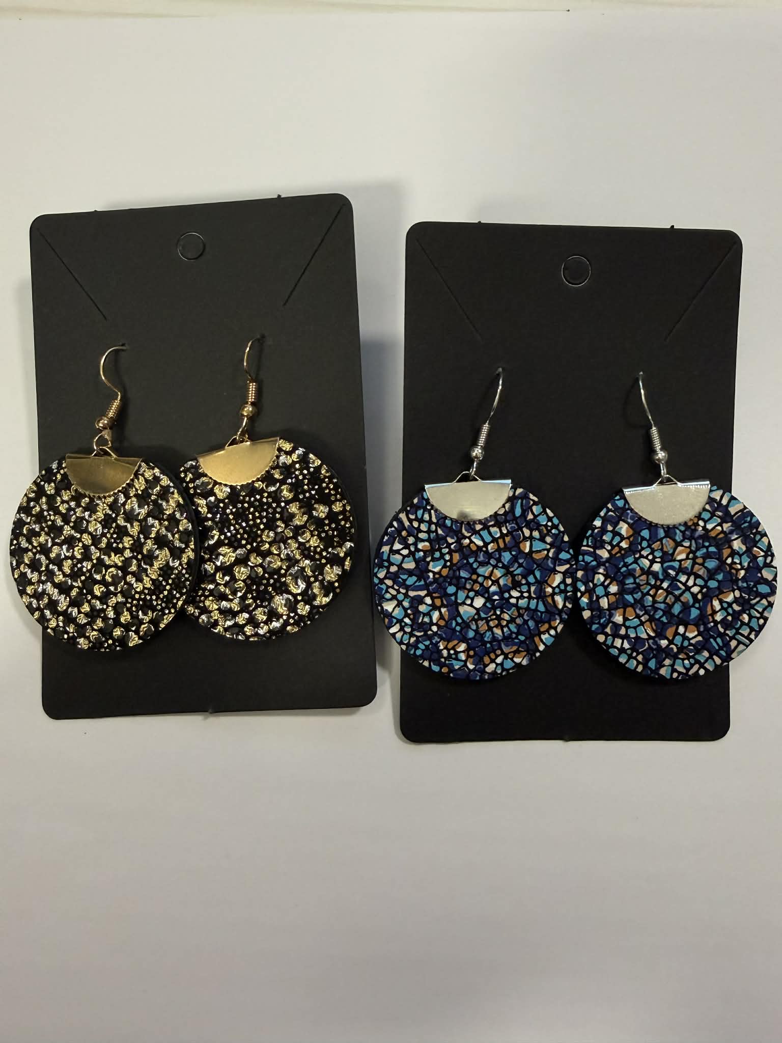 LEYA bőr kézműves fülbevaló (nagy kerek)