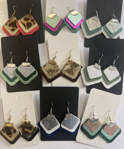 LEYA bőr kézműves fülbevaló rombusz trio