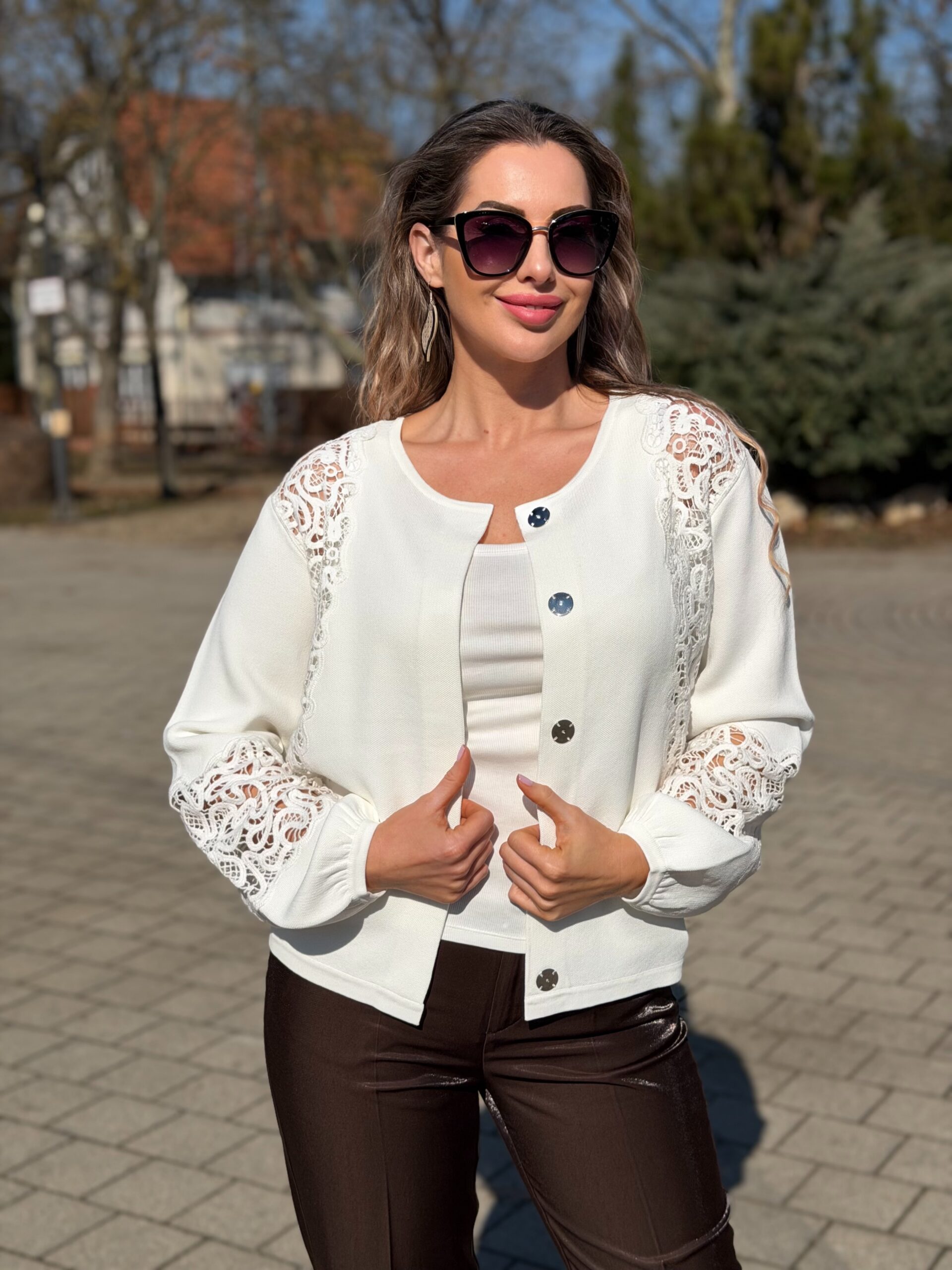 Monari csipkebetétes kardigán - Image 2