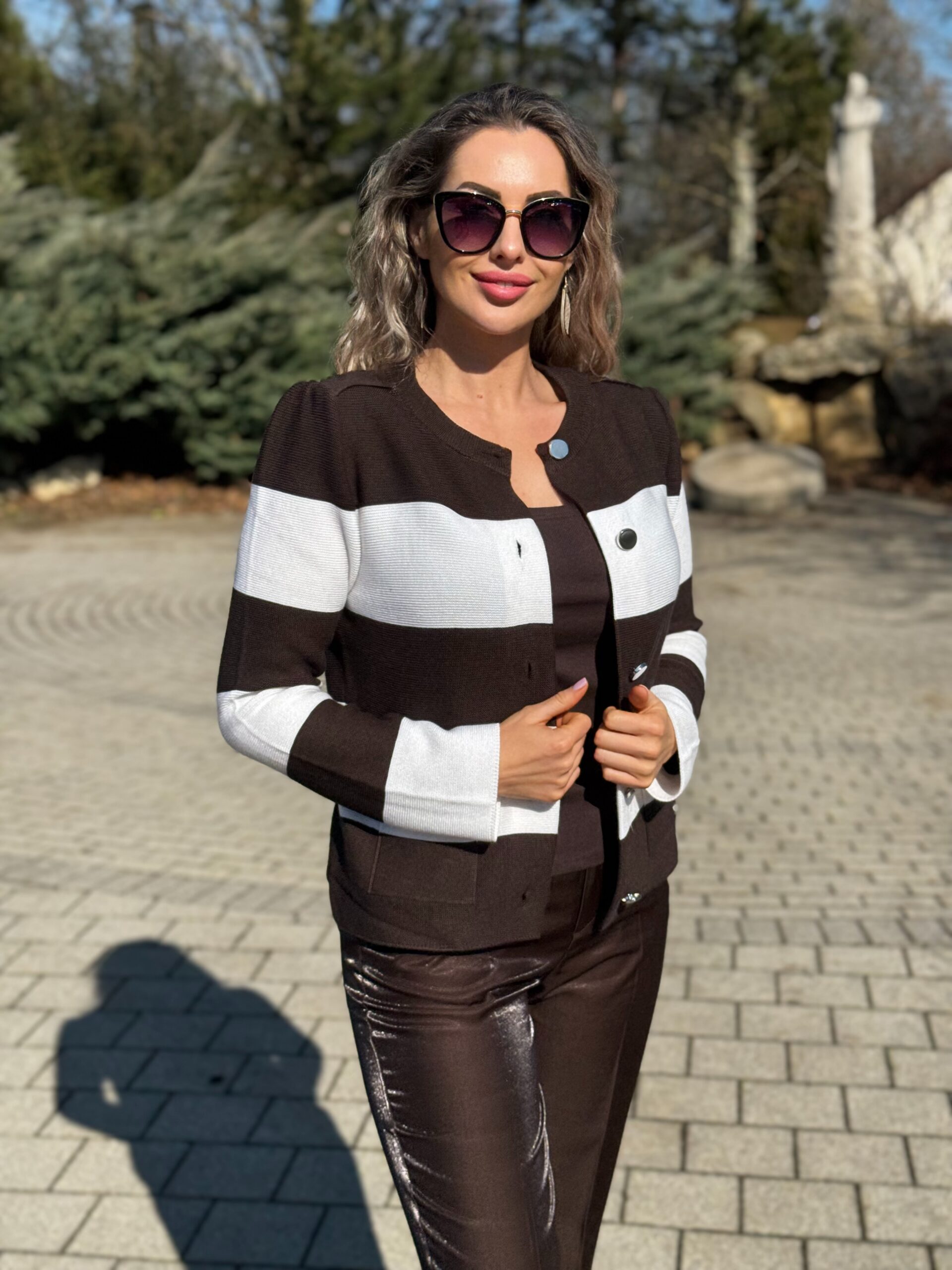 Monari dekoratív gombos kardigán - Image 3