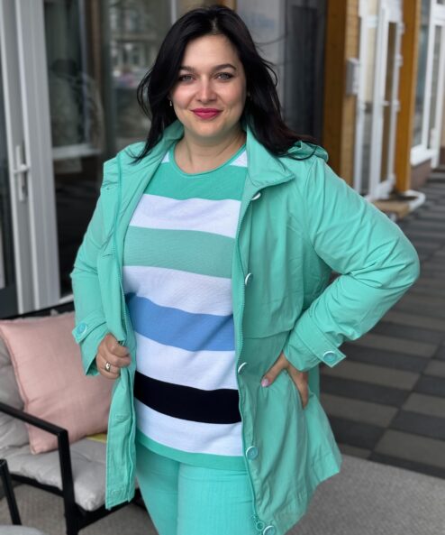 A Navigazione 3/4 ujjú, átmeneti pulóver menta csíkokkal alternatív nézete