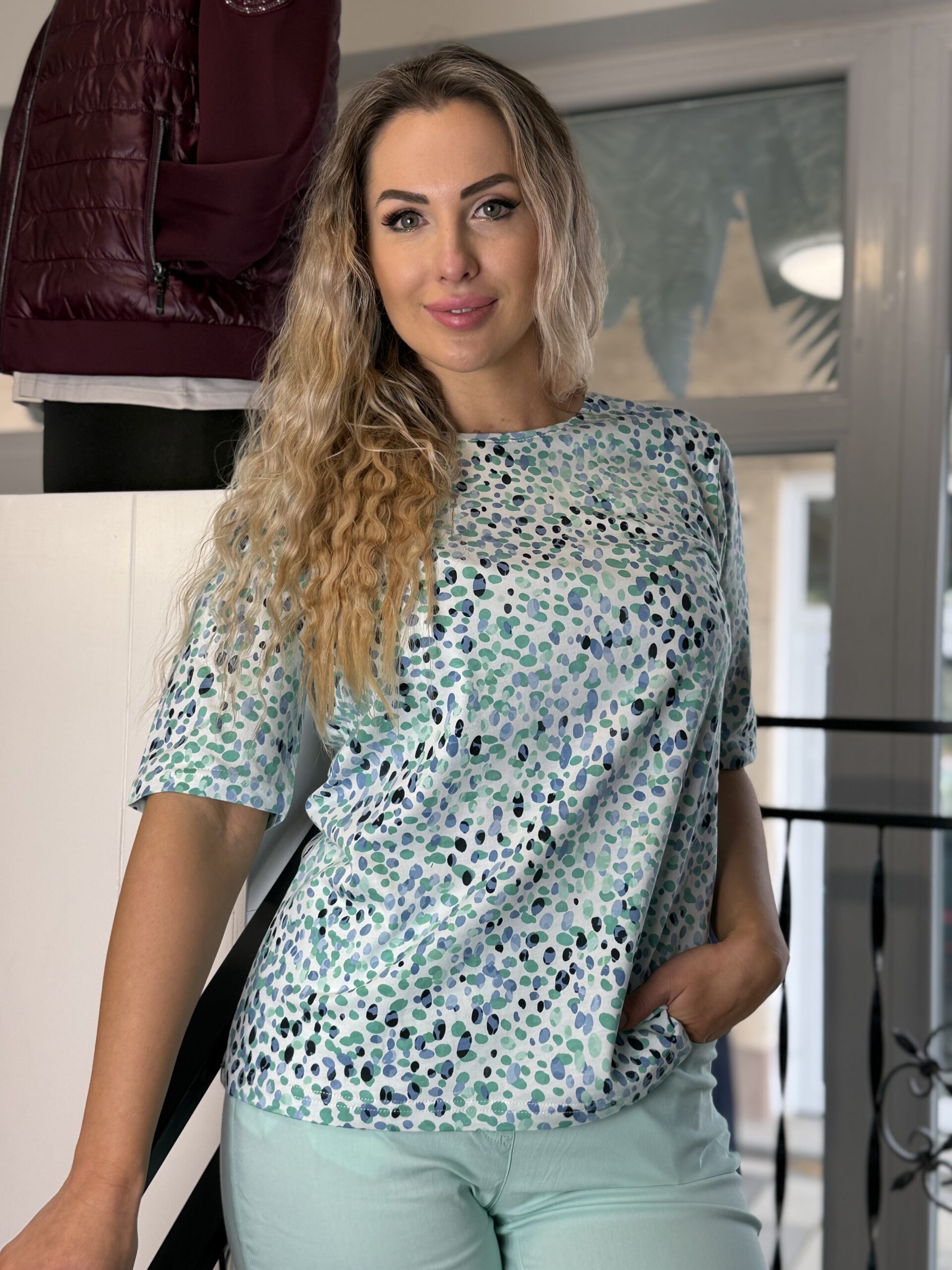 Navigazione menta kék pötty mintás jersey felső