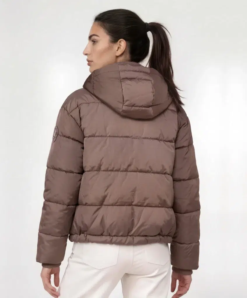 Monari taupe bélelt steppelt kabát – sportos-elegáns darab a MyBerill Boutique-ban