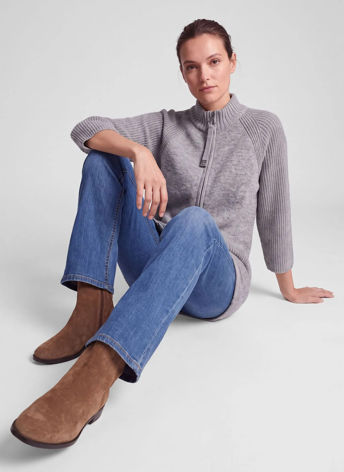 Rabe Sötétkék, díszvarrással ellátott, bootcut farmer - Image 4