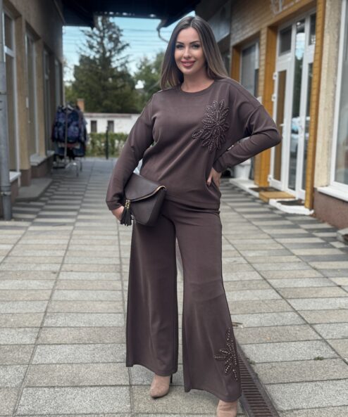 Tricotto barna gumis derekú kényelmi nadrág